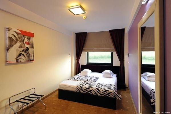 Business Hotel Conference Center & Spa (Tirgu-Mures)